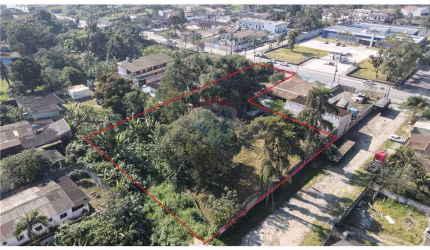 Terreno 3369m² com excelente potencial construtivo -  R$ 1.990.000