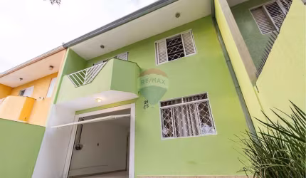 Sobrado para venda em Uberaba de 100.00m² com 3 Quartos, 1 Suite e 2 Garagens