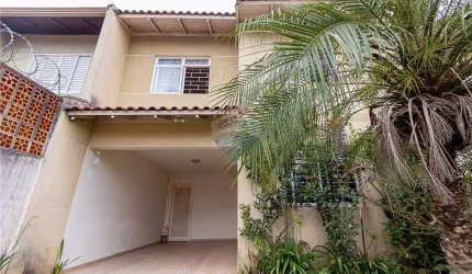 Sobrado para venda em Cachoeira de 120.00m² com 3 Quartos, 1 Suite e 2 Garagens