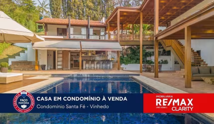 Vende-se casa mobiliada:  6 suítes, quadra de tênis, de futebol, piscina, gourmet. Espaço, charme e sofisticação.