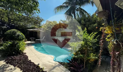 Casa em condomínio fechado com 5 quartos à venda na Avenida Vereador Francisco Sabino da Costa, 1045, Centro, Maricá, 460 m2 por R$ 2.730.000