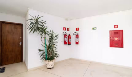 Prédio à venda na Avenida Manoel Ribas, 842, Mercês, Curitiba, 960 m2 por R$ 5.500.000