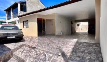 Casa para Venda em Cachoeirinha, Parque da Matriz, 2 dormitórios, 1 suíte, 2 banheiros, 2 vagas