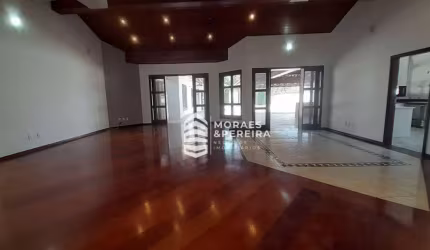 Casa com 4 dormitórios, 600 m² - venda por R$ 2.500.000,00 ou aluguel por R$ 10.198,00/mês - Nossa Senhora do Perpétuo Socorro - Pindamonhangaba/SP