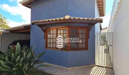 Casa com 2 dormitórios à venda, 168 m² por R$ 695.000,00 - Santana - Pindamonhangaba/SP