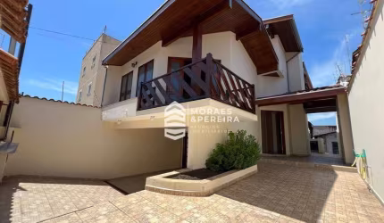 Sobrado com 3 dormitórios à venda, 259 m² por R$ 1.050.000,00 - Chácara Galega - Pindamonhangaba/SP