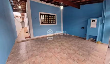 Casa com 2 dormitórios à venda, 112 m² por R$ 265.000,00 - Mombaça - Pindamonhangaba/SP