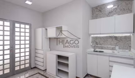 Sala comercial na Vila Prudente (fundos),  de 35m2,   piso em porcelanato, com fácil acesso ao Metr