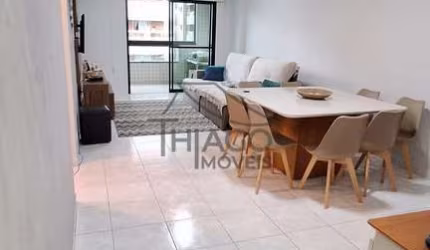 Apartamento à venda, Canto do Forte, Praia Grande, SP, com dois dormitórios sendo um suíte, area de