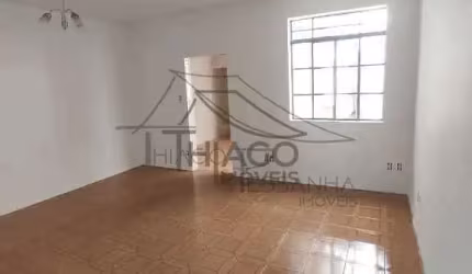 Casa térrea em ótimo estado à venda com  2 dormitórios na região da Mooca, próximo a  Rua Jumuna e