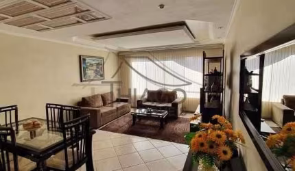 Linda Casa à venda em Condomínio Fechado - 3 Quartos e 2 banheiros.  144m² . Excelente localização.