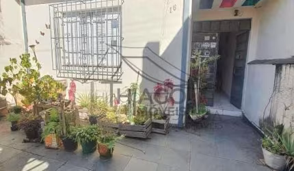 Casa térrea, à venda na Vila Moreira, dentro do bairro do Tatuapé, imóvel de 75m², de 2 dormitórios