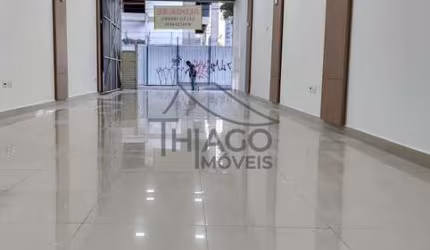 Excelente espaço comercial de 120m² no Tatuapé, prédio com 02 Ar Condicionado de 60 mil btus, vão a