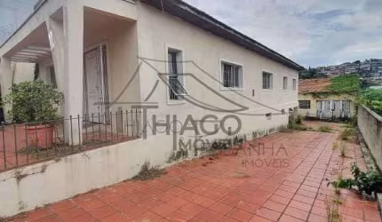 ESPAÇOSA E CONFORTÁVEL  CASA À VENDA  NO BAIRRO PORTÃO NA  REGIÃO DE COTIA  ZONA SUDOESTE  DE SÃO P
