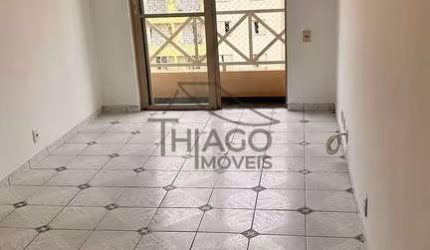 Ótimo apartamento de 3 dormitorios, duas vagas de garagem, condominio com ótimo lazer e em ótima lo