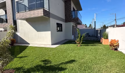 Sobrado esquina em São José