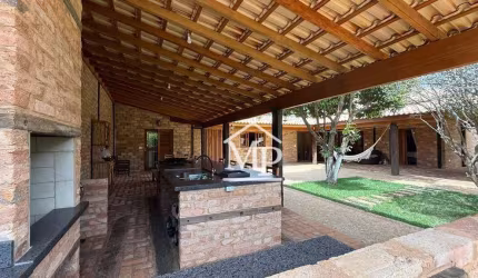 Chácara com 3 dormitórios à venda, 1000 m² por R$ 900.000,00 - Condomínio Santa Inês - Itu/SP