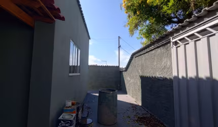 Casa com quintal e suíte - Imaculada Conceição - Varginha/MG