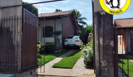 Casa à venda em Bananeiras, Araruama  por R$ 250.000