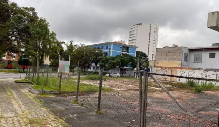 Terreno 729 m² - Curitiba