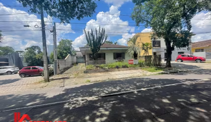 Terreno em ótima localização no Boqueirão