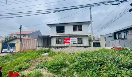 Oportunidade Imperdível no Bairro Uberaba! Terreno de Esquina e Construção para Finalizar!