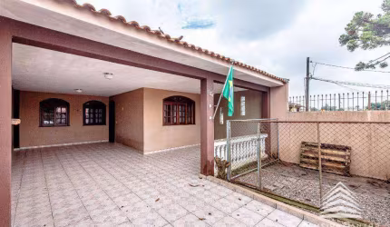 Casa a venda no Xaxim, 3 dormitórios, 2 banheiros, 2 vaga de garagem, Rua Lauro Tavares Rodrigues