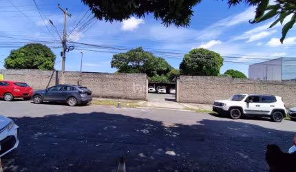Lote/Terreno para aluguel, no bairro Cabral, Teresina/PI