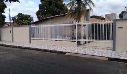 Casa Residencial à venda, no bairro Mafua, Teresina/PI