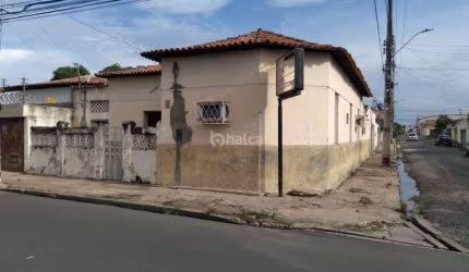 Casa Comercial à venda, no bairro Centro, Teresina/PI