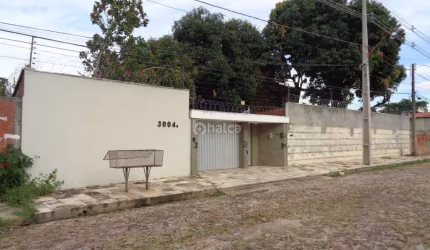 Casa Residencial à Venda, Bairro Ininga em Teresina-PI