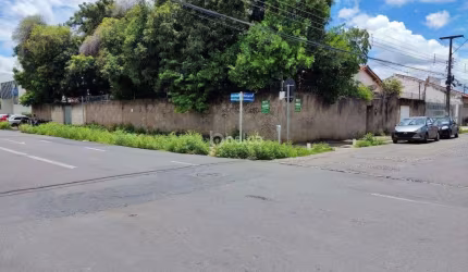 Lote/Terreno à venda, no bairro Centro, Teresina/PI