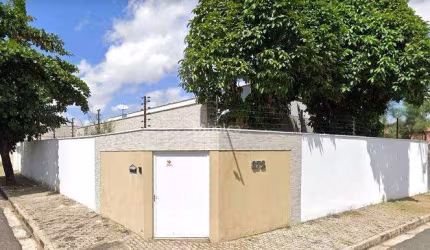 Casa Comercial à venda, no bairro Fatima, Teresina/PI