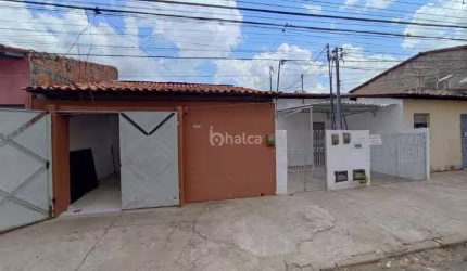 Casa Residencial à venda, no bairro Piçarra, Teresina/PI