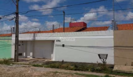 Casa Residencial à venda, no bairro Santa Isabel, Teresina/PI