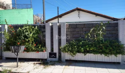 Casa à venda, no bairro Aeroporto, Teresina/PI
