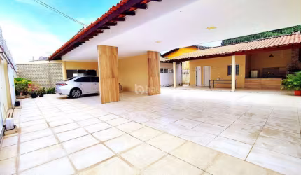 Casa Residencial à venda, no bairro Santa Isabel, Teresina/PI