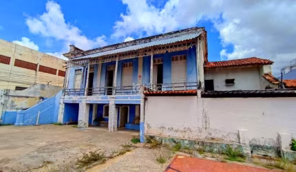 Casa Comercial à venda, no bairro Centro, Teresina/PI