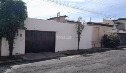Casa Residencial à venda, no bairro Zoobotanico, Teresina/PI