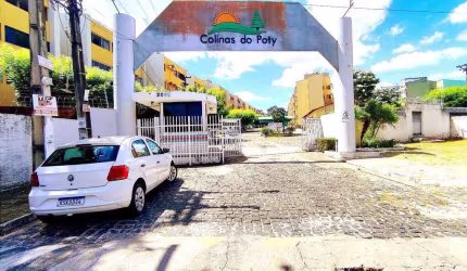 Apartamento à venda, Condomínio Colinas do Poti no bairro Primavera, Teresina/PI