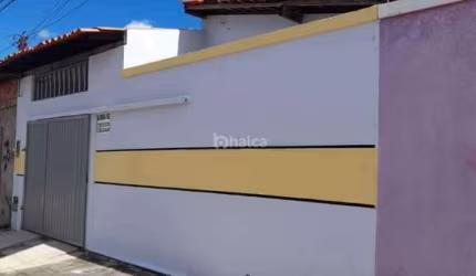 Casa a venda no bairro Renascença em Teresina-PI