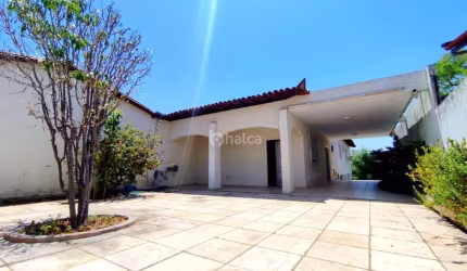 Casa Residencial à venda, no bairro Marques, Teresina/PI