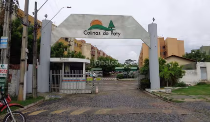 Apartamento no Condomínio Colinas do Poti no Bairro Real Copagri, Teresina - PI