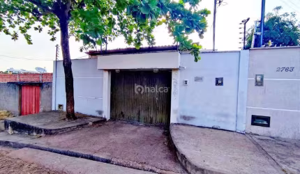 Casa Residencial à venda, no bairro Piçarreira, Teresina/PI