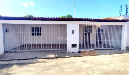 Casa Residencial à venda, no bairro Aeroporto, Teresina/PI