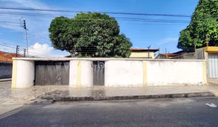 Casa Residencial à venda, no bairro Fatima, Teresina/PI