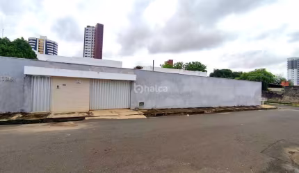 Casa Residencial para aluguel, no bairro São Cristóvão, Teresina/PI