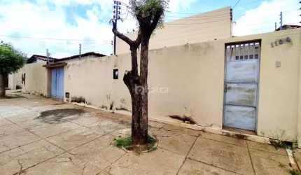 Casa Residencial à venda, no bairro Vermelha, Teresina/PI