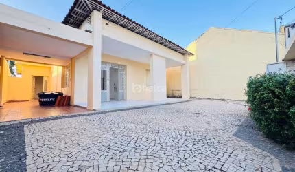 Casa Comercial à venda na Avenida Campos Sales no bairro Centro, Teresina/PI