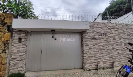 Casa Residencial para aluguel, no bairro Horto, Teresina/PI